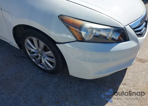 2012 Honda Accord 2.4 Ex-L z USA, uszkodzony, nr VIN 1HGCP2F88CA224828